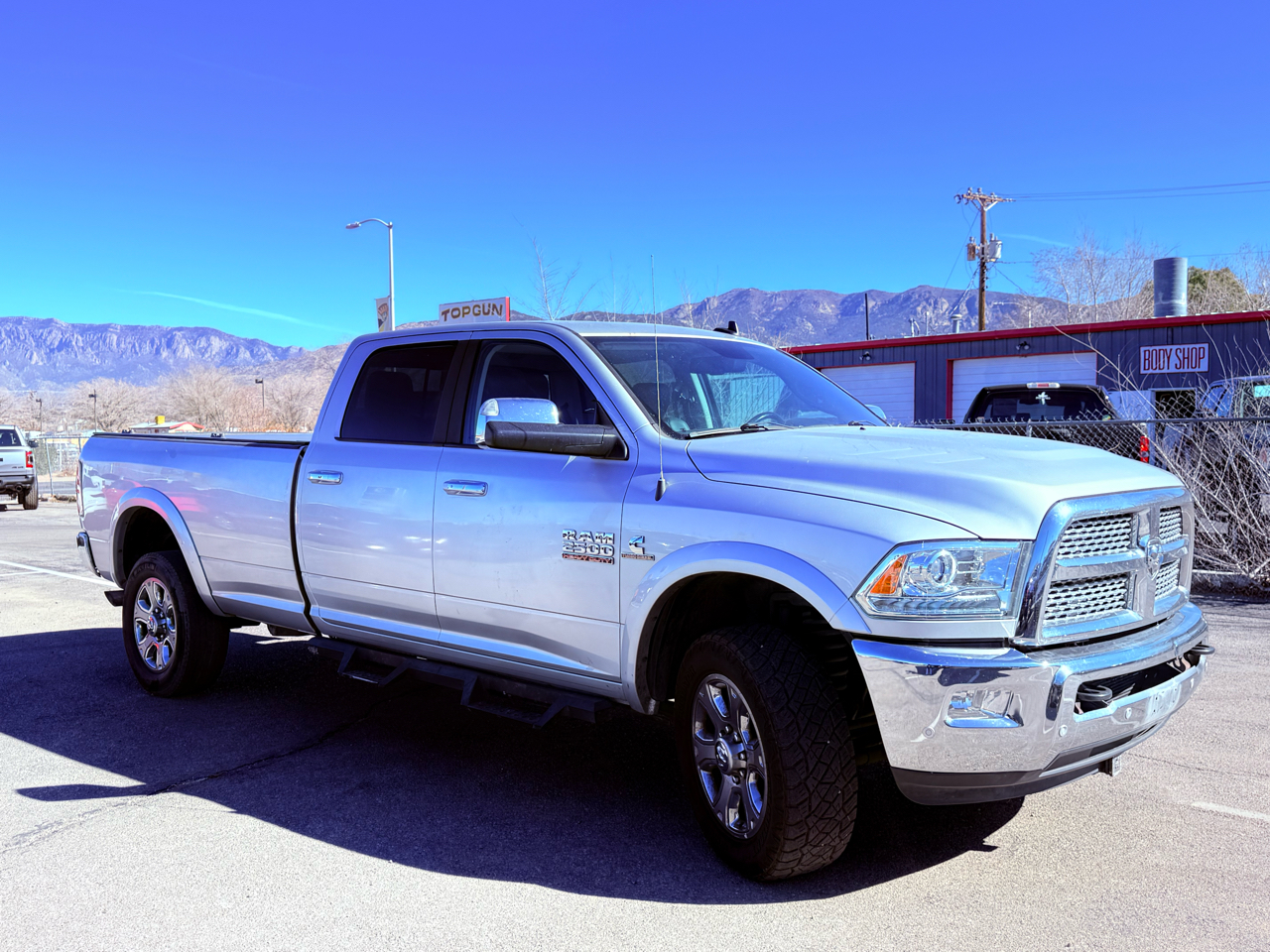 RAM 2500 Laramie Crew Cab LWB 4WD 2018
