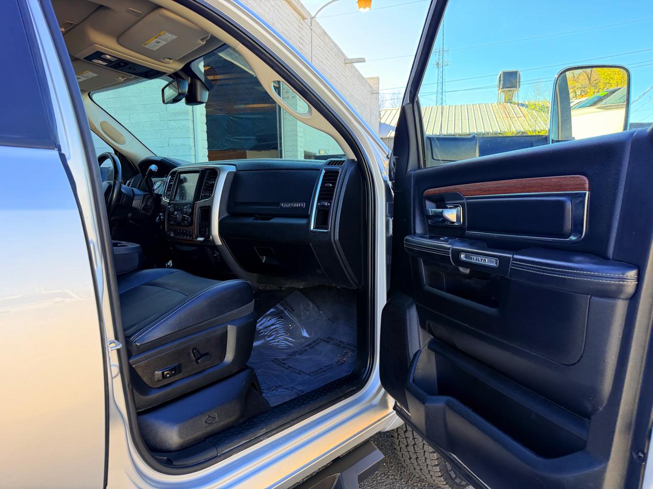 RAM 2500 Laramie Crew Cab LWB 4WD 2018