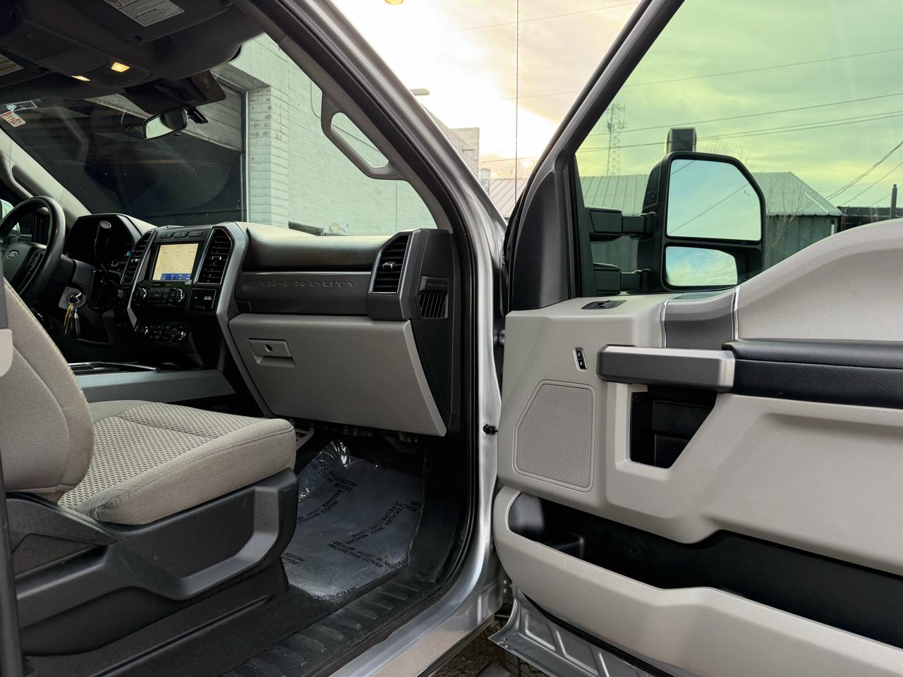 Ford F-250 SD XL SuperCab 4WD 2020