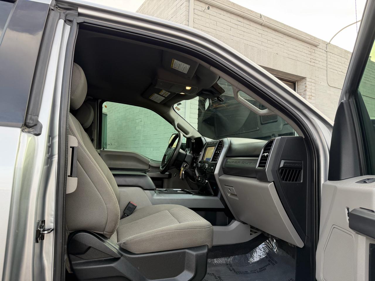 Ford F-250 SD XL SuperCab 4WD 2020