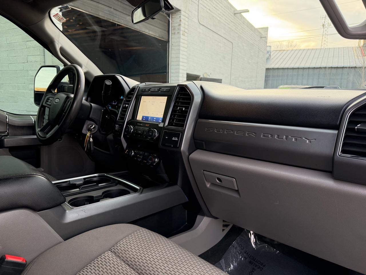 Ford F-250 SD XL SuperCab 4WD 2020