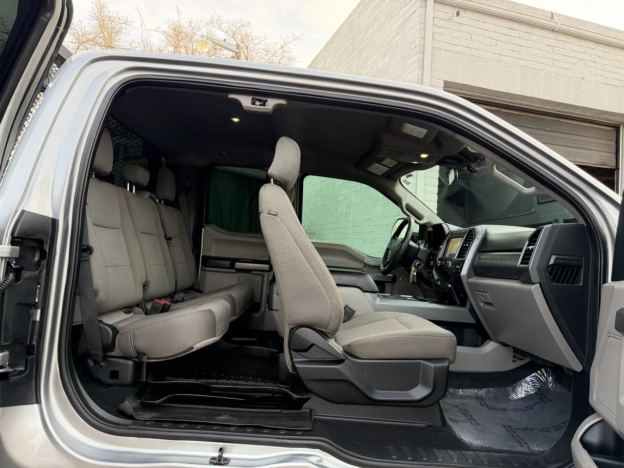 Ford F-250 SD XL SuperCab 4WD 2020