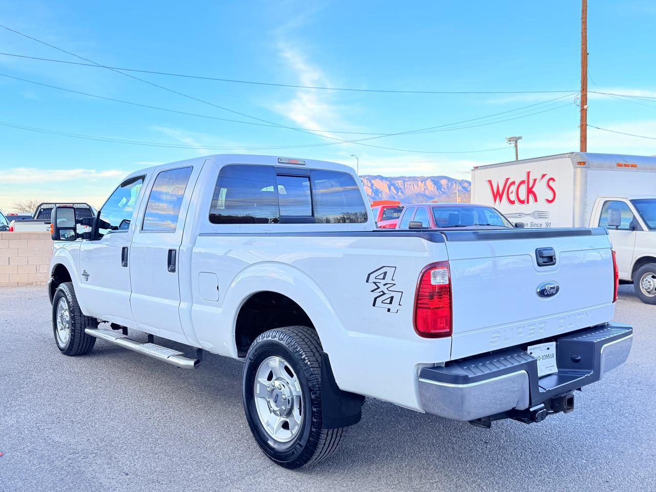 Ford F-250 SD XLT Crew Cab 4WD 2015