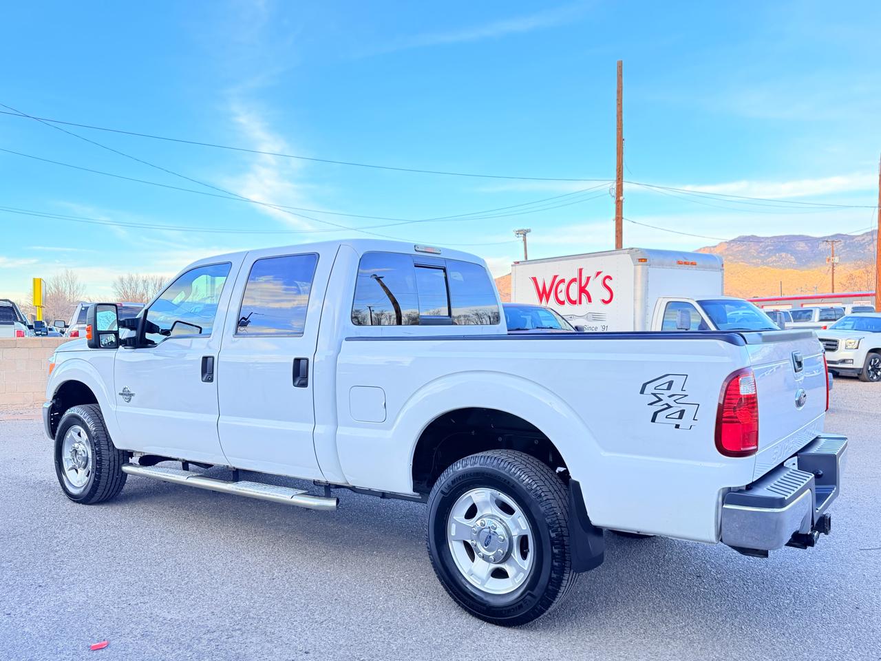 Ford F-250 SD XLT Crew Cab 4WD 2015