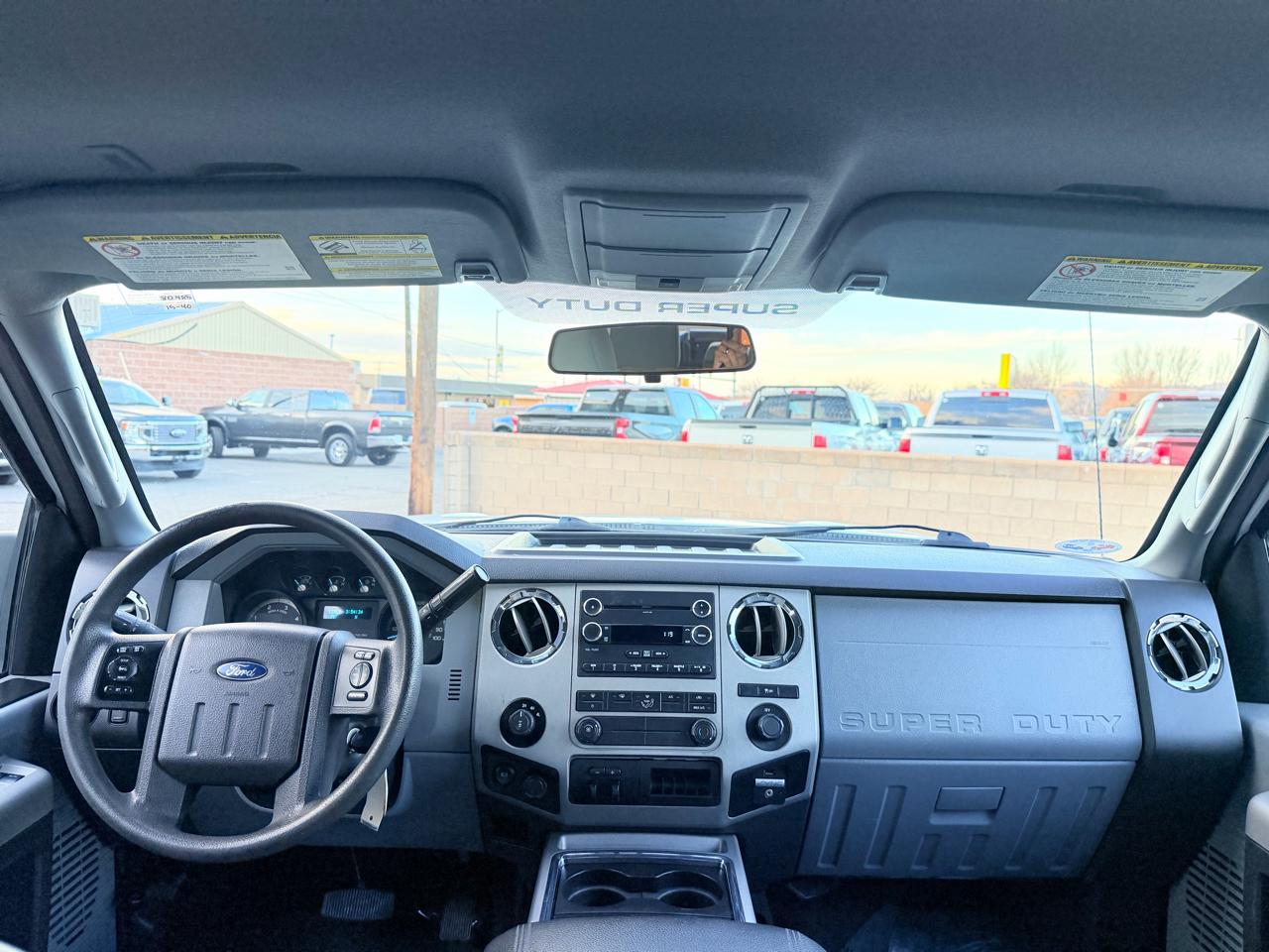 Ford F-250 SD XLT Crew Cab 4WD 2015