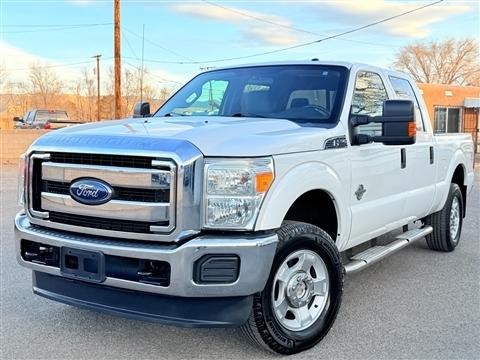 2015 Ford F-250 SD XLT Crew Cab 4WD