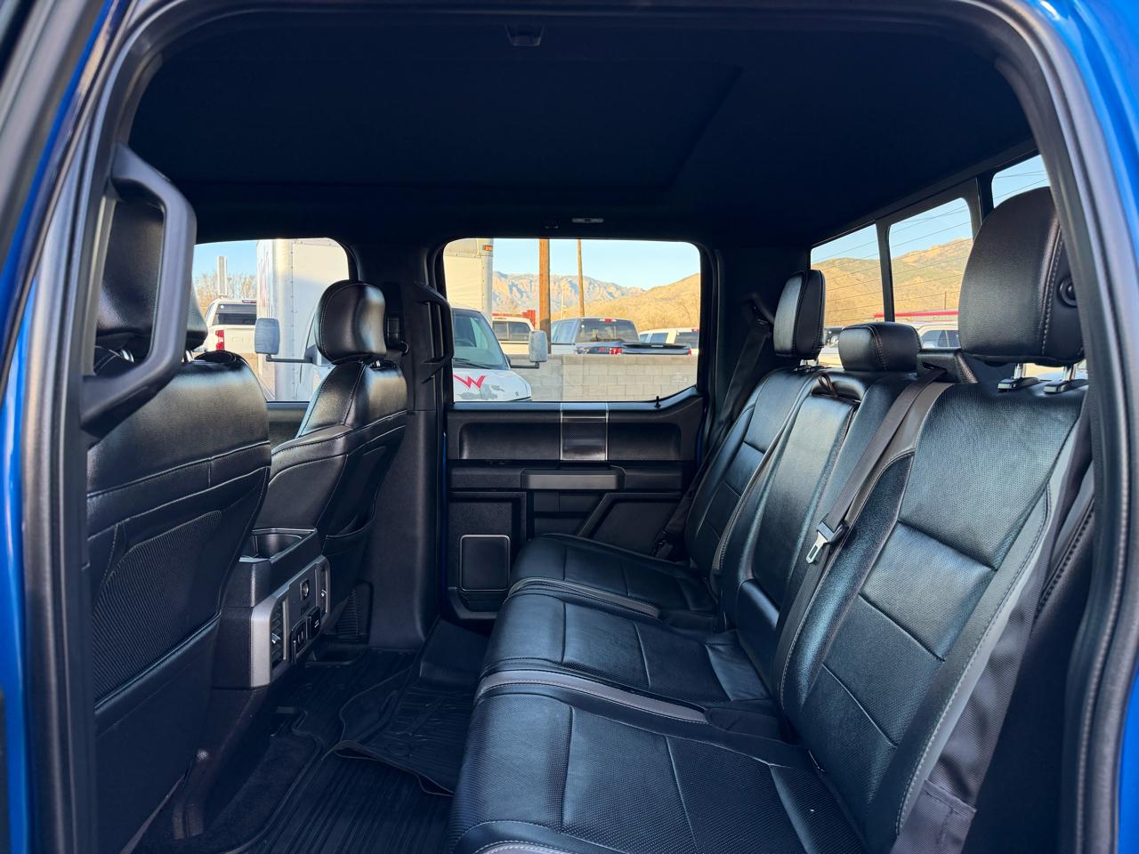 Ford F-150 Raptor SuperCrew 4WD 2017