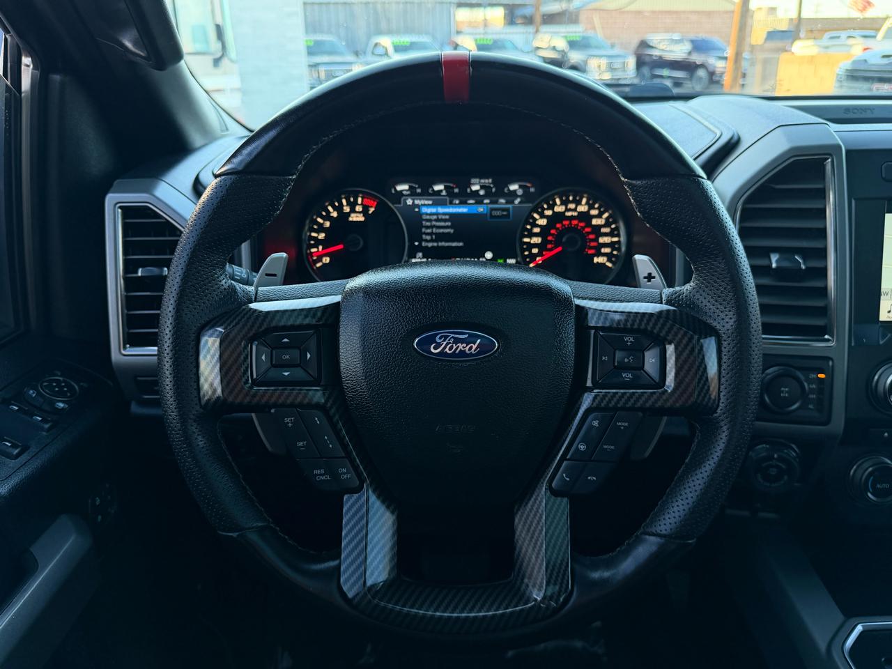 Ford F-150 Raptor SuperCrew 4WD 2017