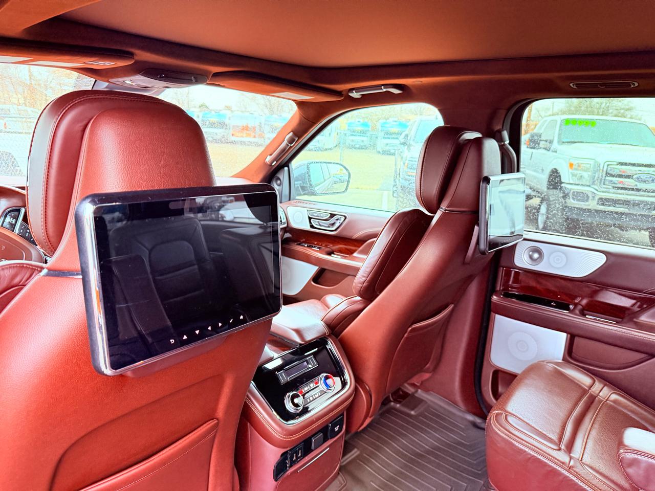 Lincoln Navigator L Black Label 4WD 2019