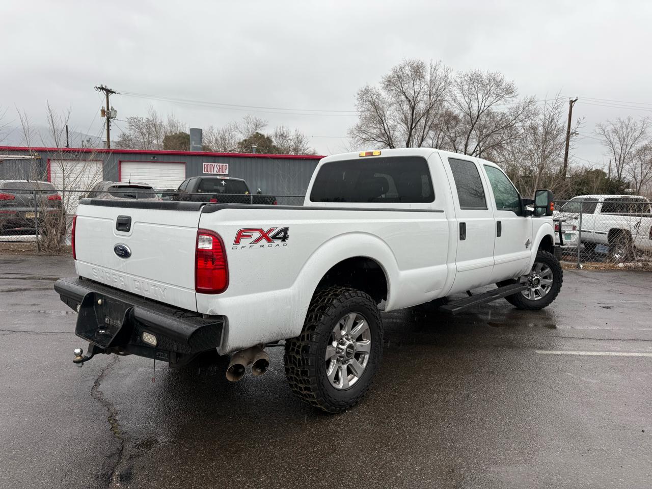 Ford F-350 SD XLT Crew Cab 4WD 2016