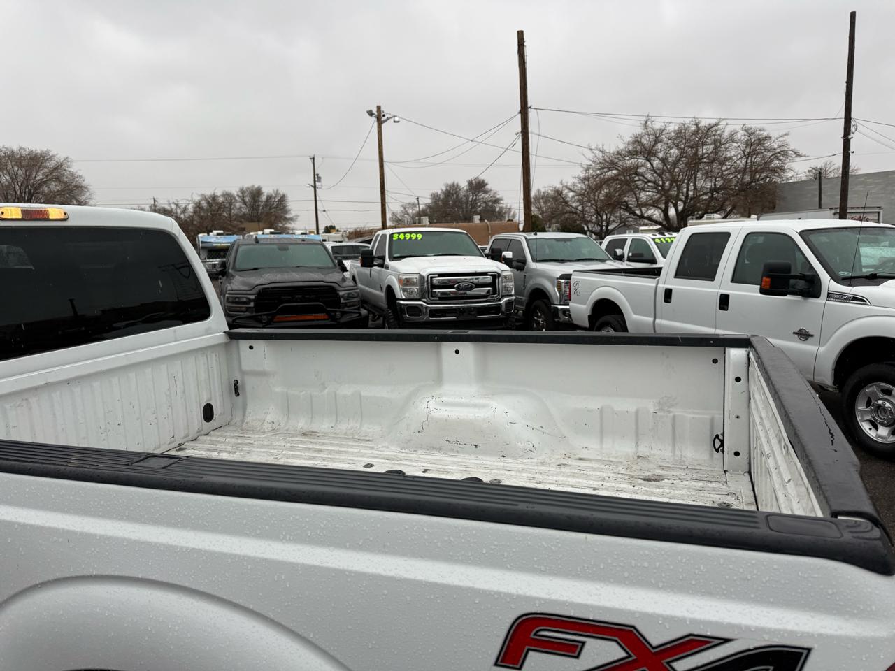 Ford F-350 SD XLT Crew Cab 4WD 2016