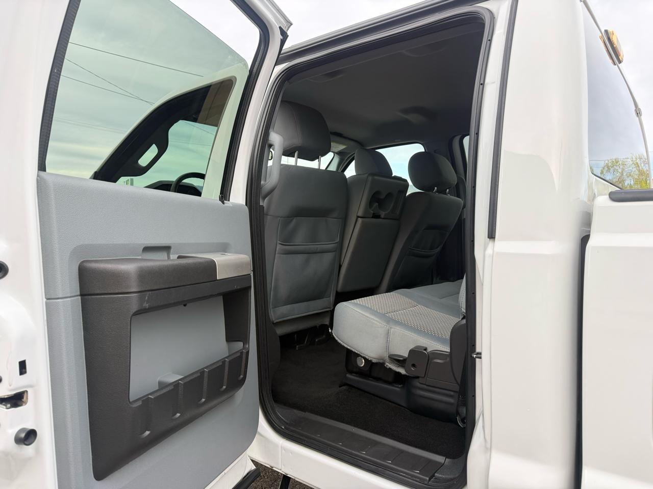 Ford F-350 SD XLT Crew Cab 4WD 2016