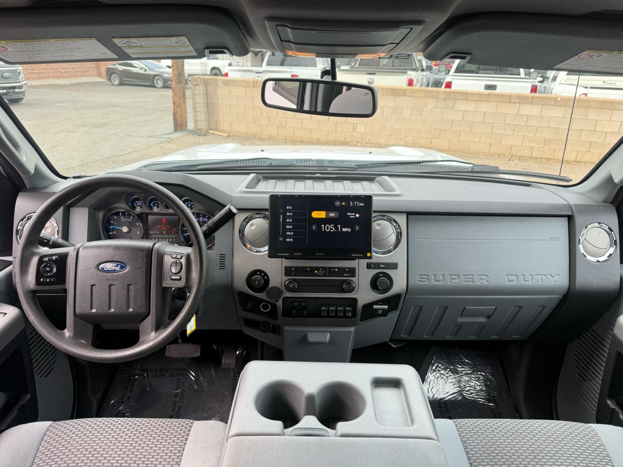 Ford F-350 SD XLT Crew Cab 4WD 2016