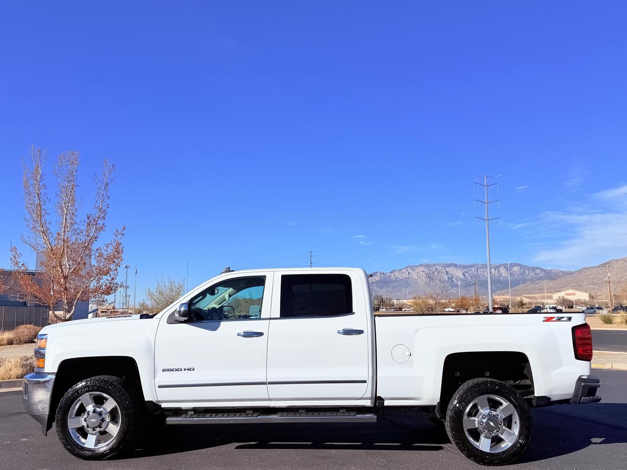Chevrolet Silverado 2500HD LTZ Crew Cab 4WD 2016