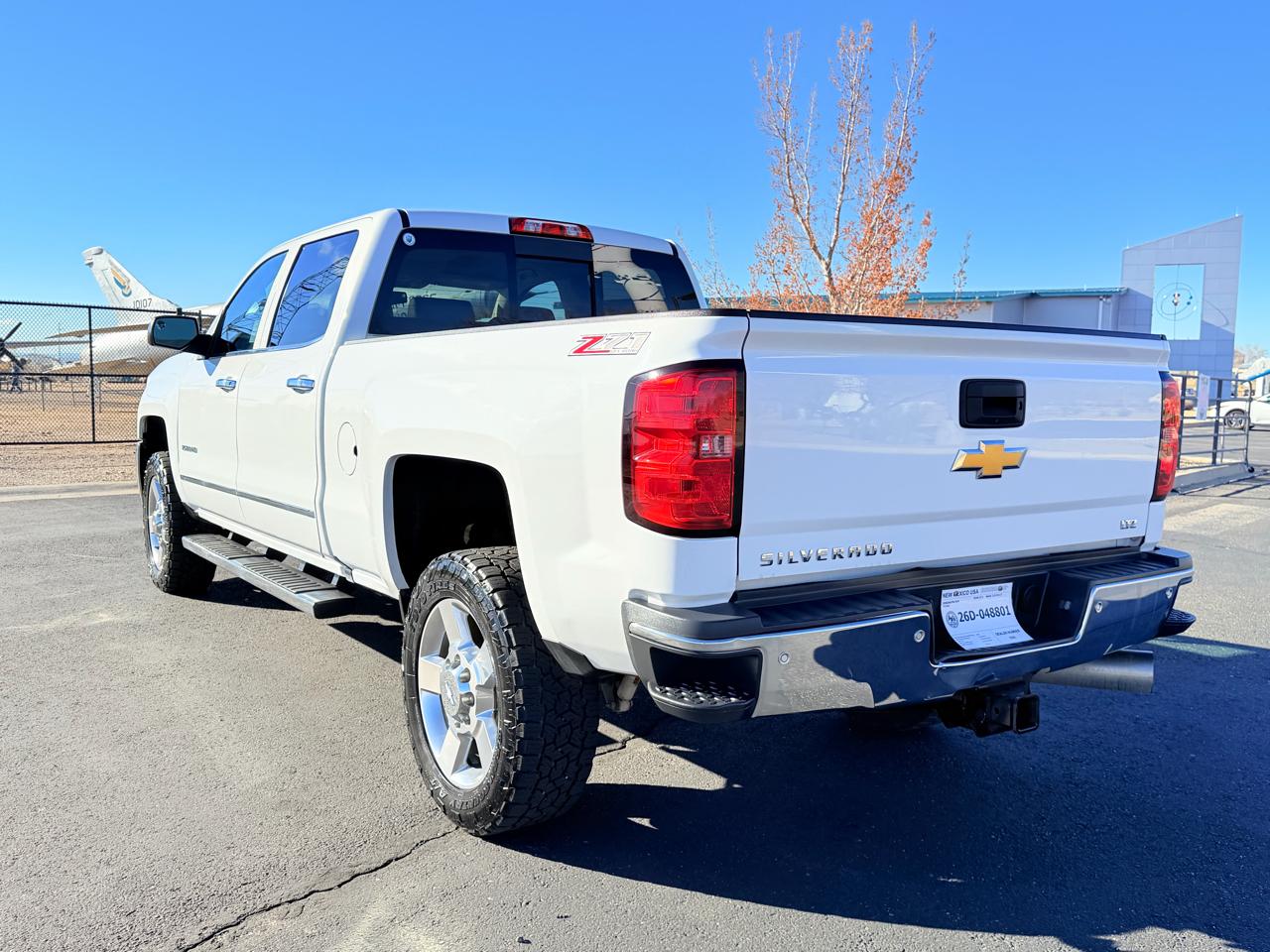 Chevrolet Silverado 2500HD LTZ Crew Cab 4WD 2016
