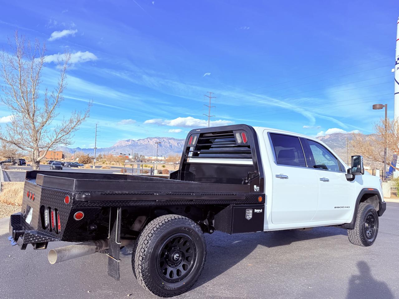 GMC Sierra 2500HD 4WD Crew Cab 159" SLE 2022