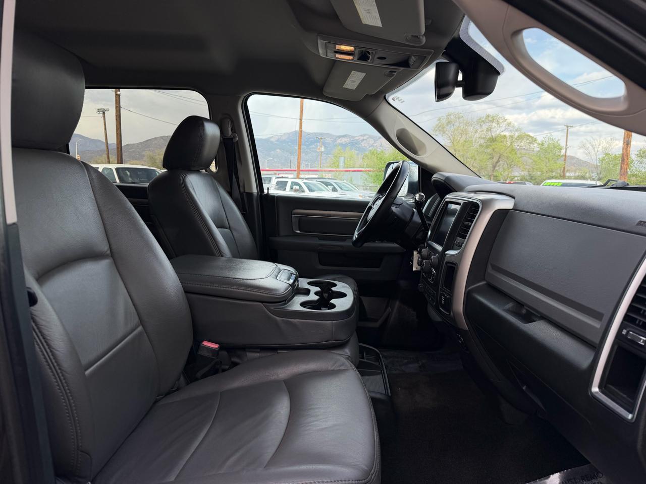 RAM 2500 SLT Crew Cab SWB 4WD 2015