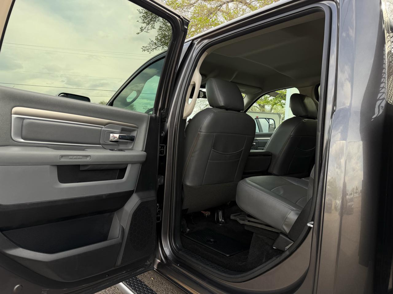 RAM 2500 SLT Crew Cab SWB 4WD 2015