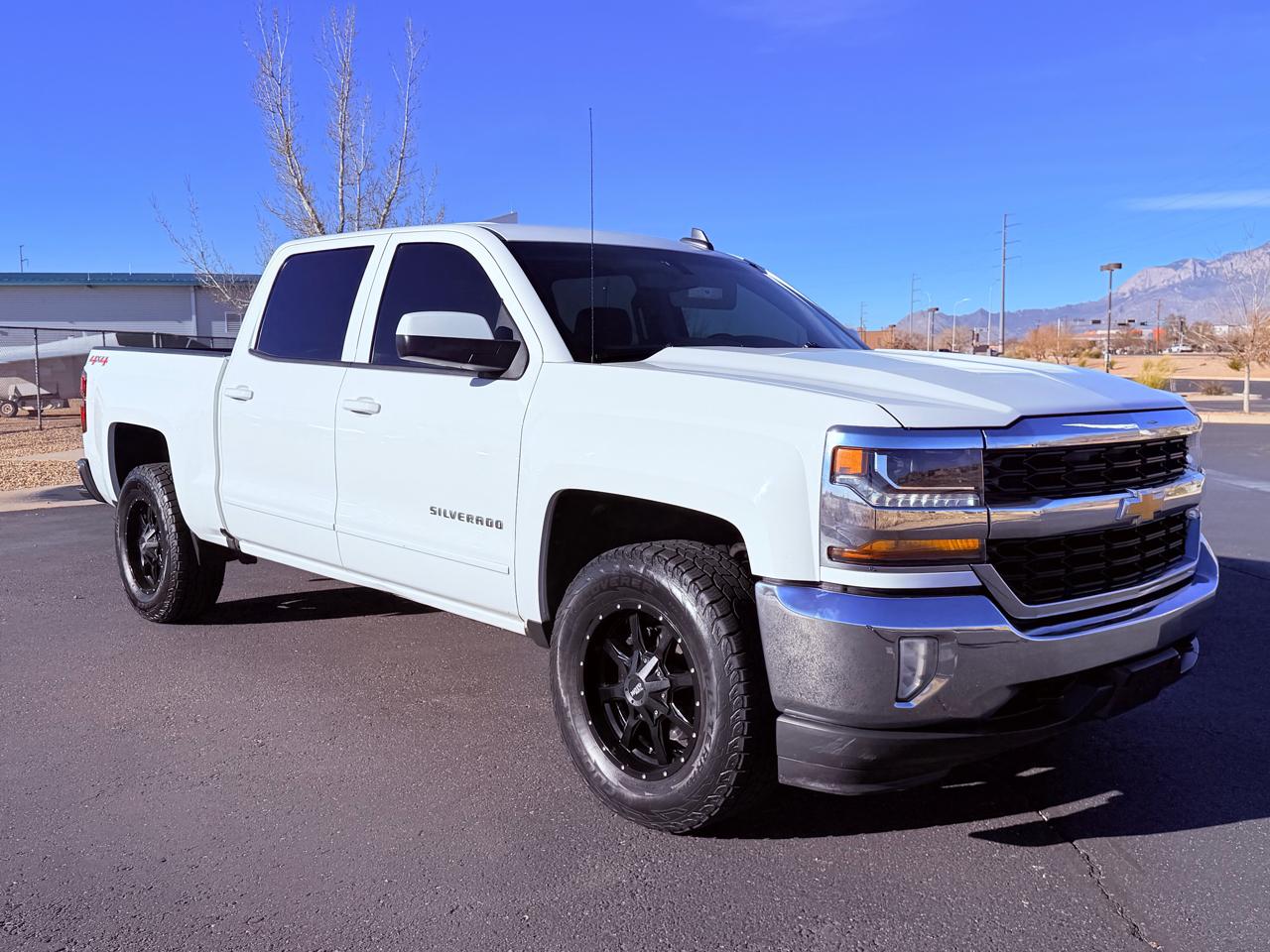 Chevrolet Silverado 1500 LT Crew Cab 4WD 2017