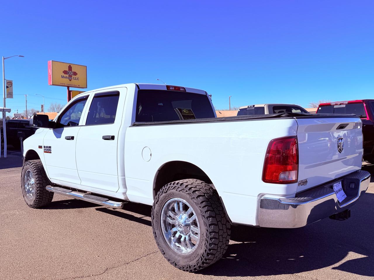 RAM 2500 Tradesman Crew Cab SWB 2WD 2017