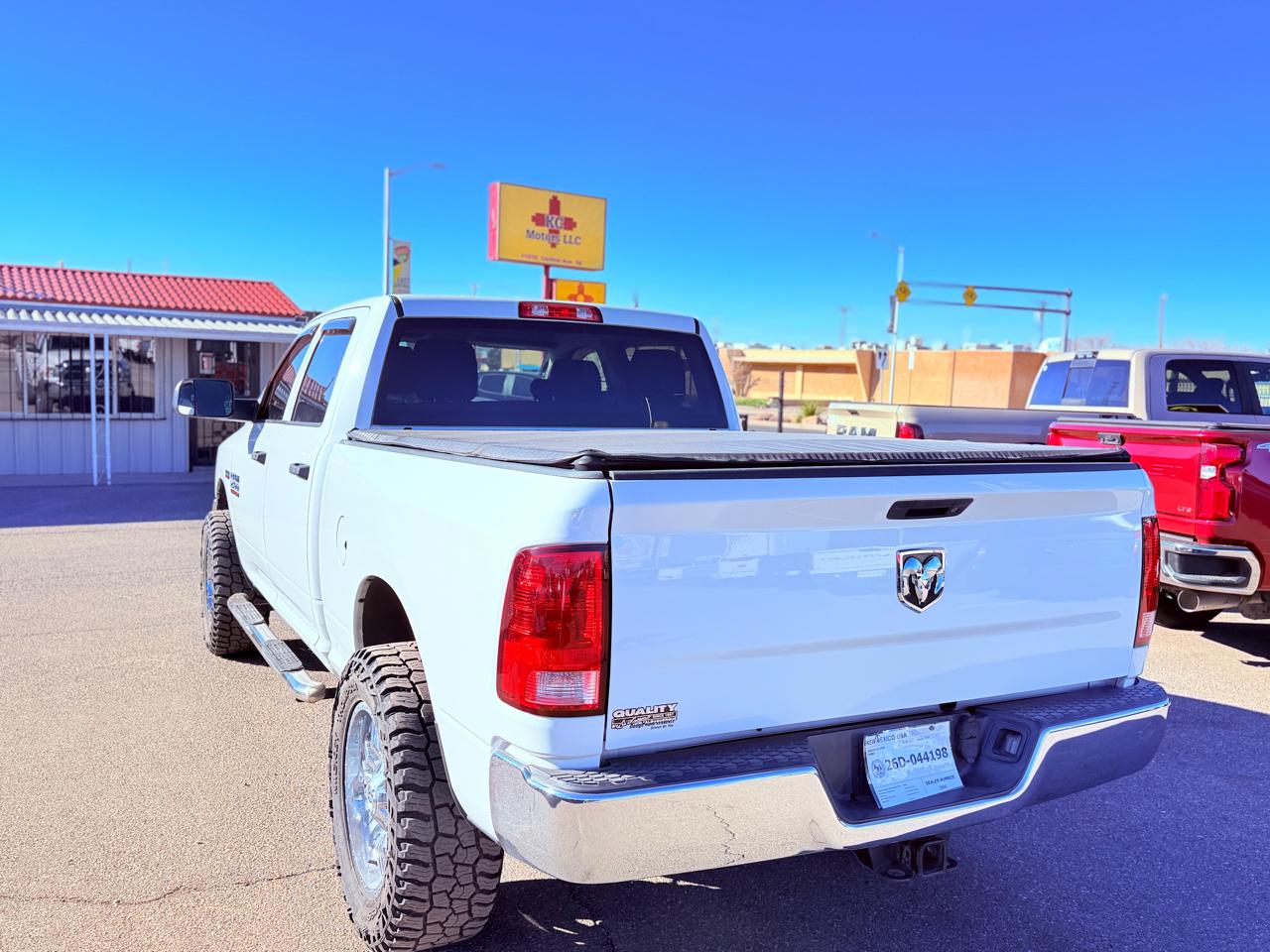 RAM 2500 Tradesman Crew Cab SWB 2WD 2017