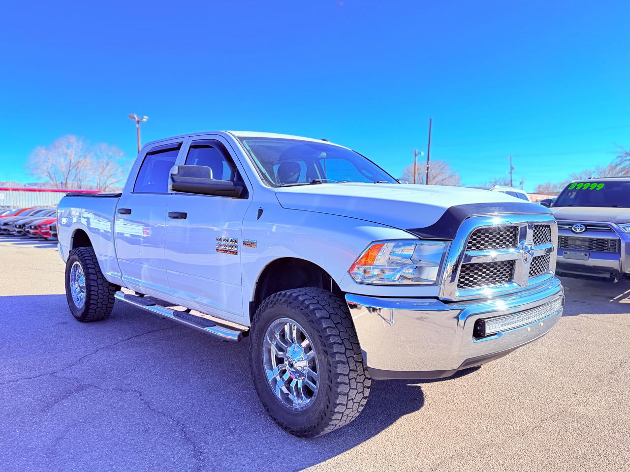 RAM 2500 Tradesman Crew Cab SWB 2WD 2017