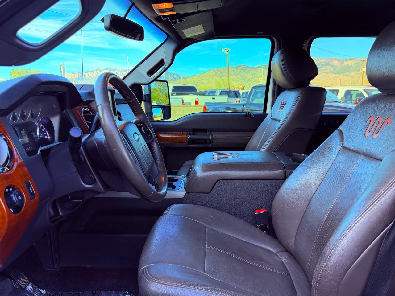 Ford F-250 SD King Ranch Crew Cab 4WD 2015