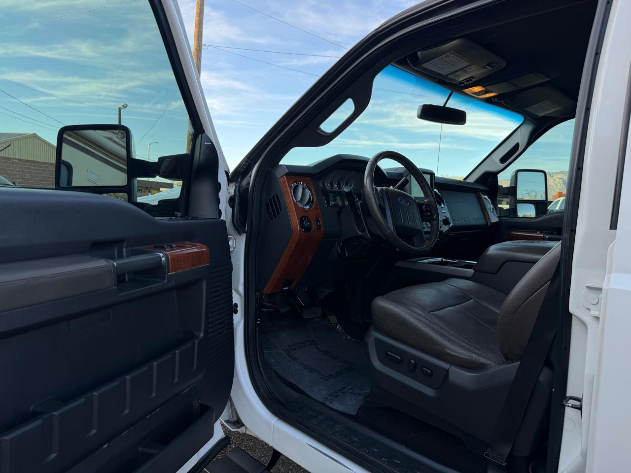Ford F-250 SD King Ranch Crew Cab 4WD 2015