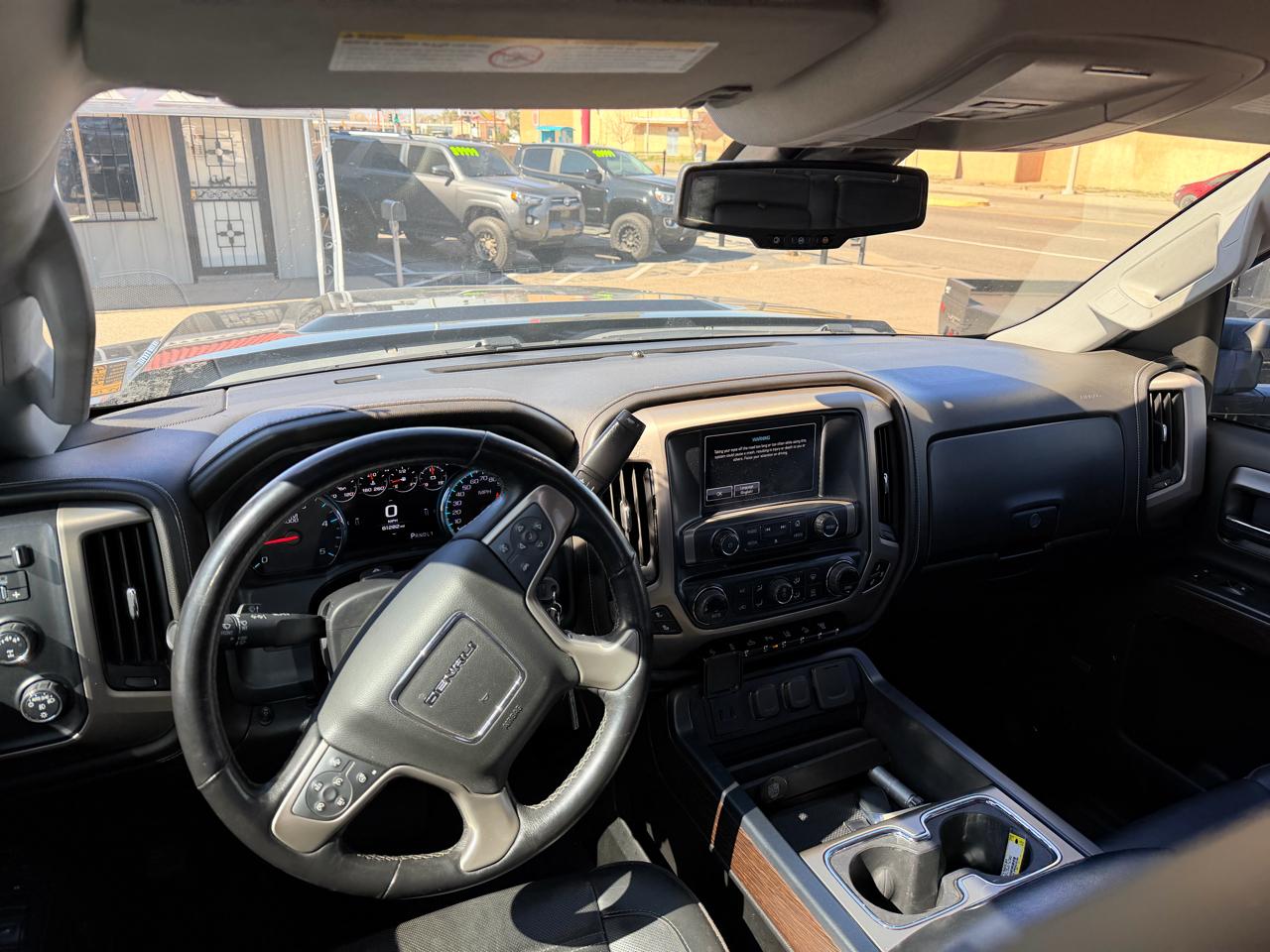 GMC Sierra 2500HD Denali Crew Cab 4WD 2019