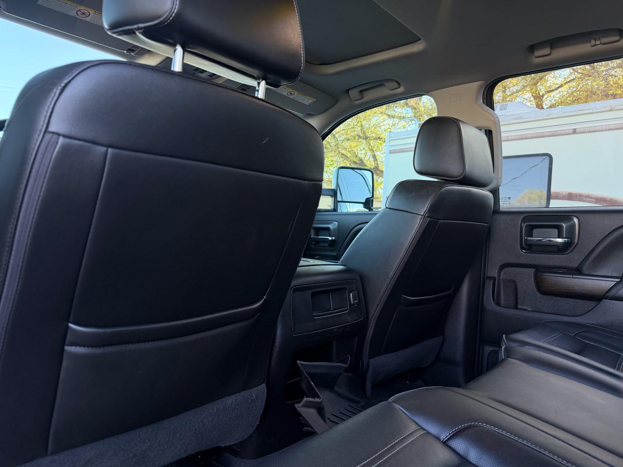 GMC Sierra 2500HD Denali Crew Cab 4WD 2019