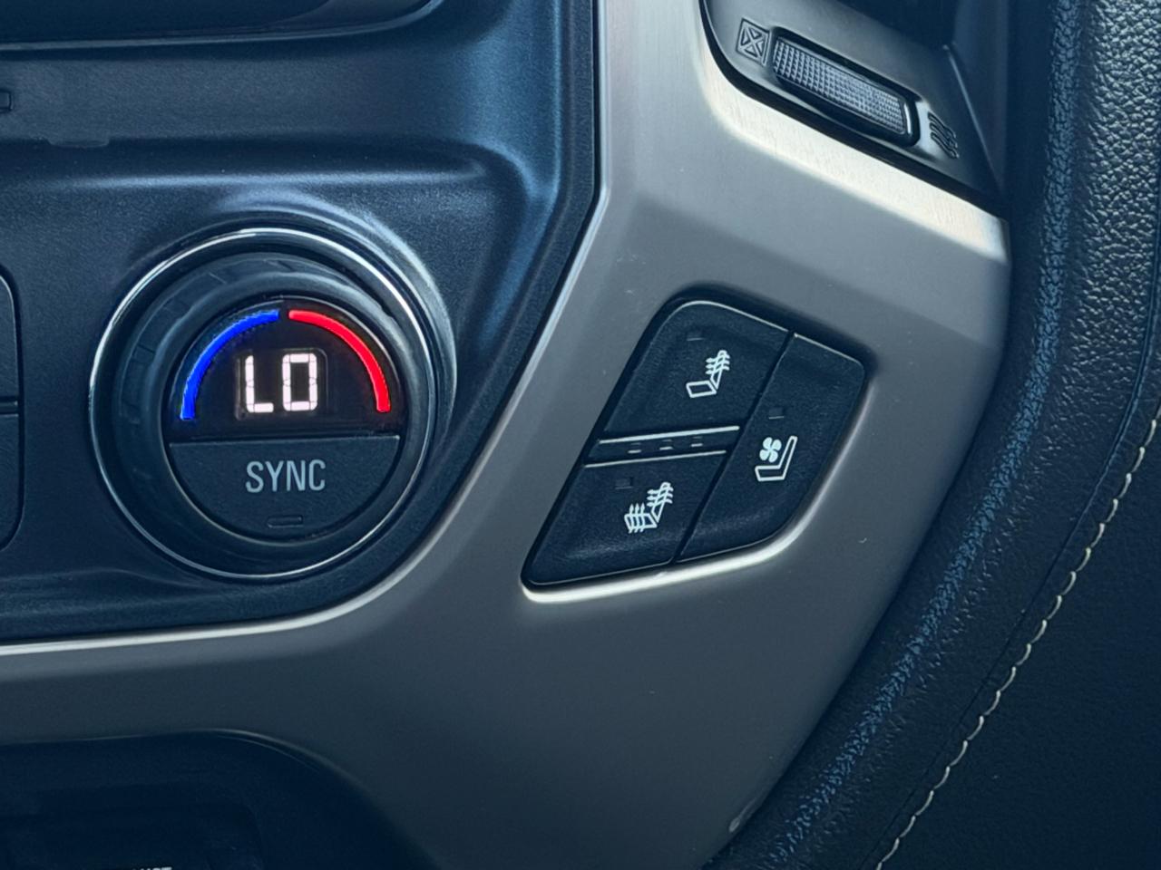 GMC Sierra 2500HD Denali Crew Cab 4WD 2019