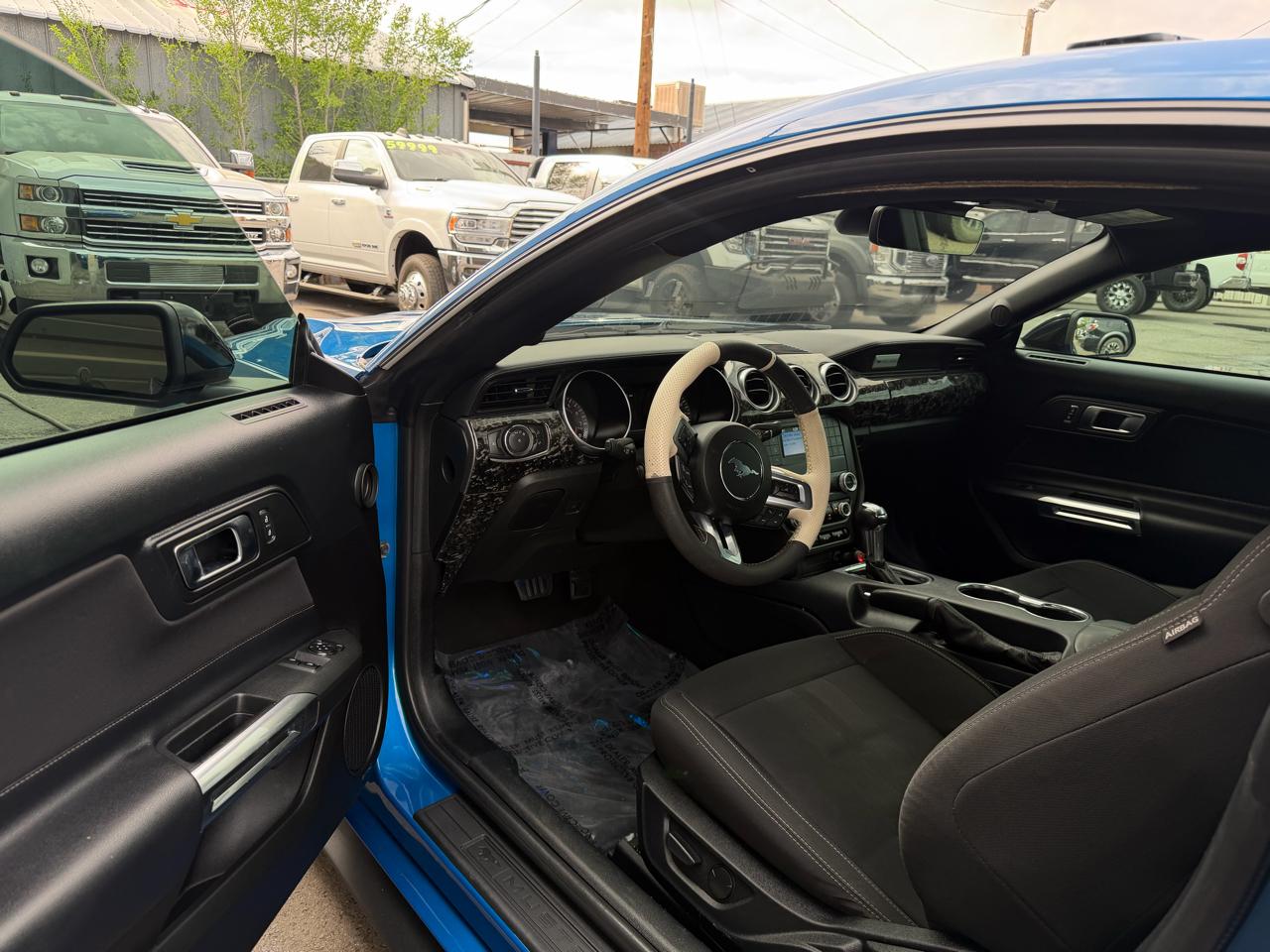 Ford Mustang GT Coupe 2021