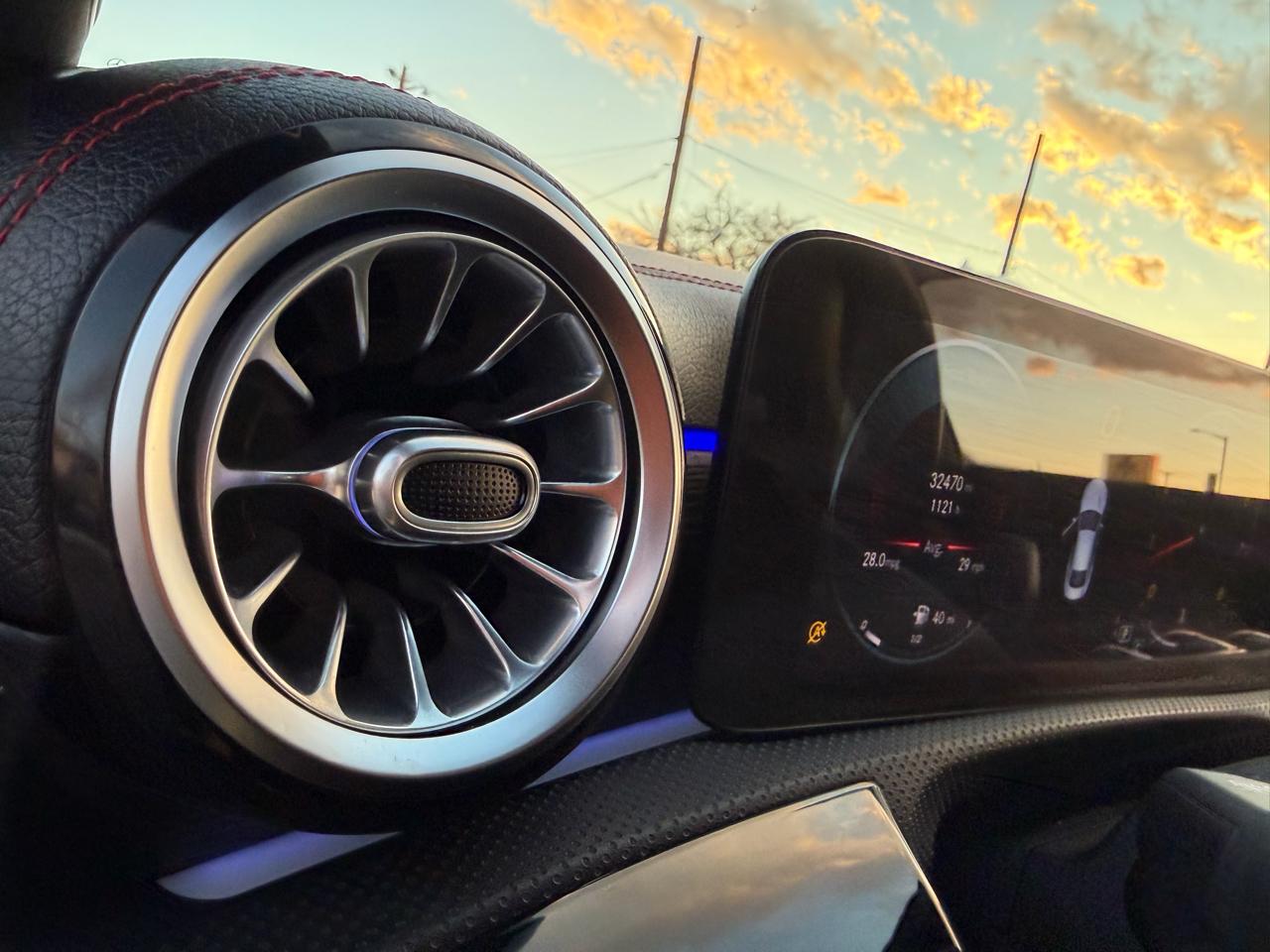 Mercedes-Benz CLA-Class CLA250 2021