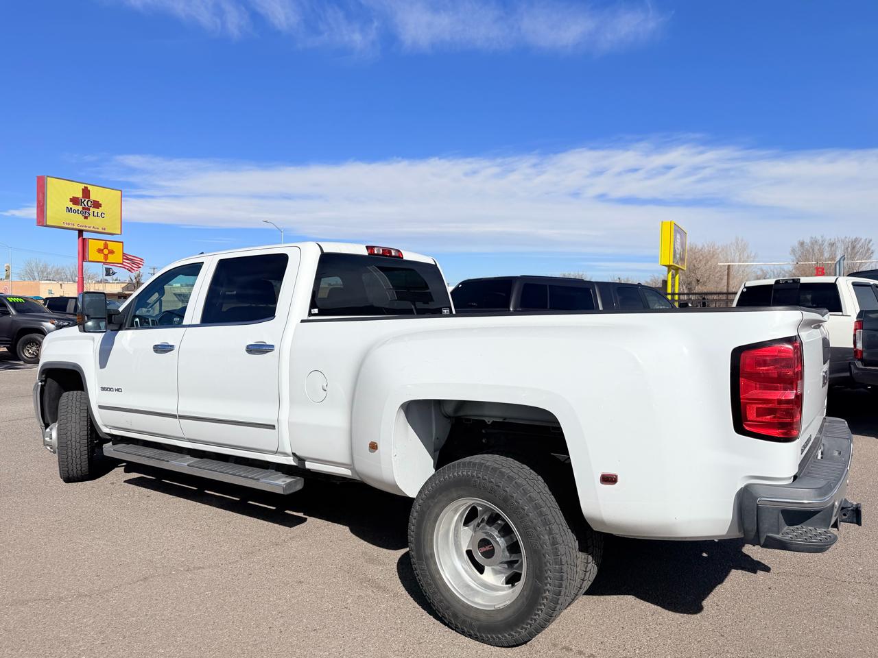 GMC Sierra 3500HD Base Crew Cab Long Box 4WD 2019