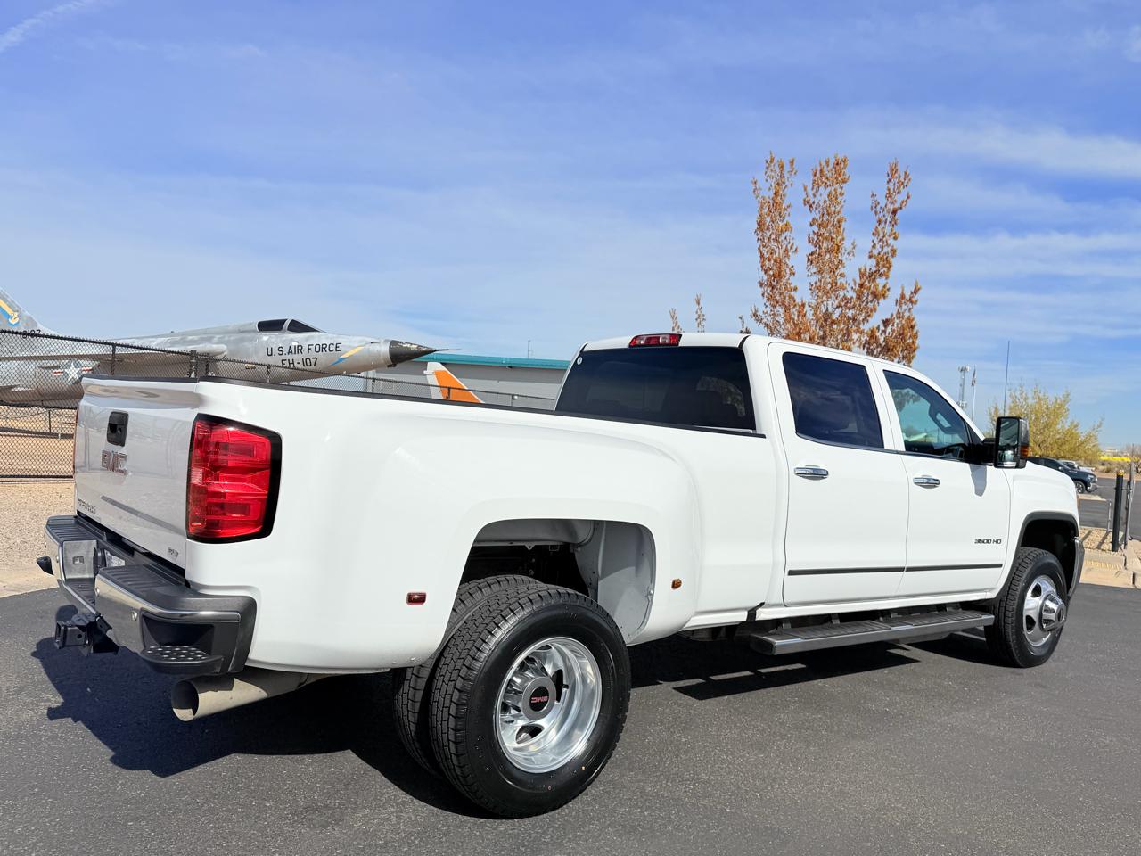 GMC Sierra 3500HD Base Crew Cab Long Box 4WD 2019