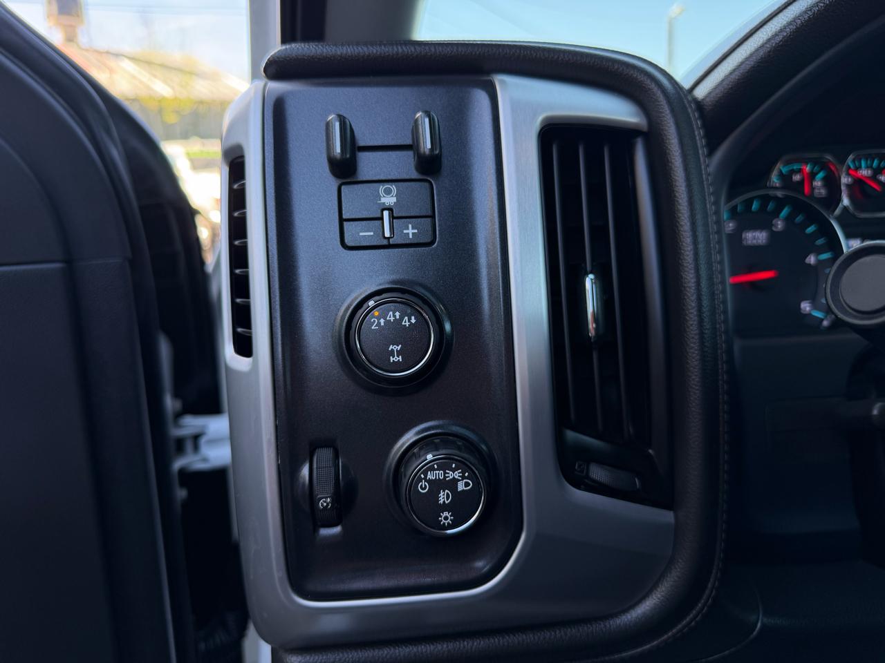 GMC Sierra 3500HD Base Crew Cab Long Box 4WD 2019