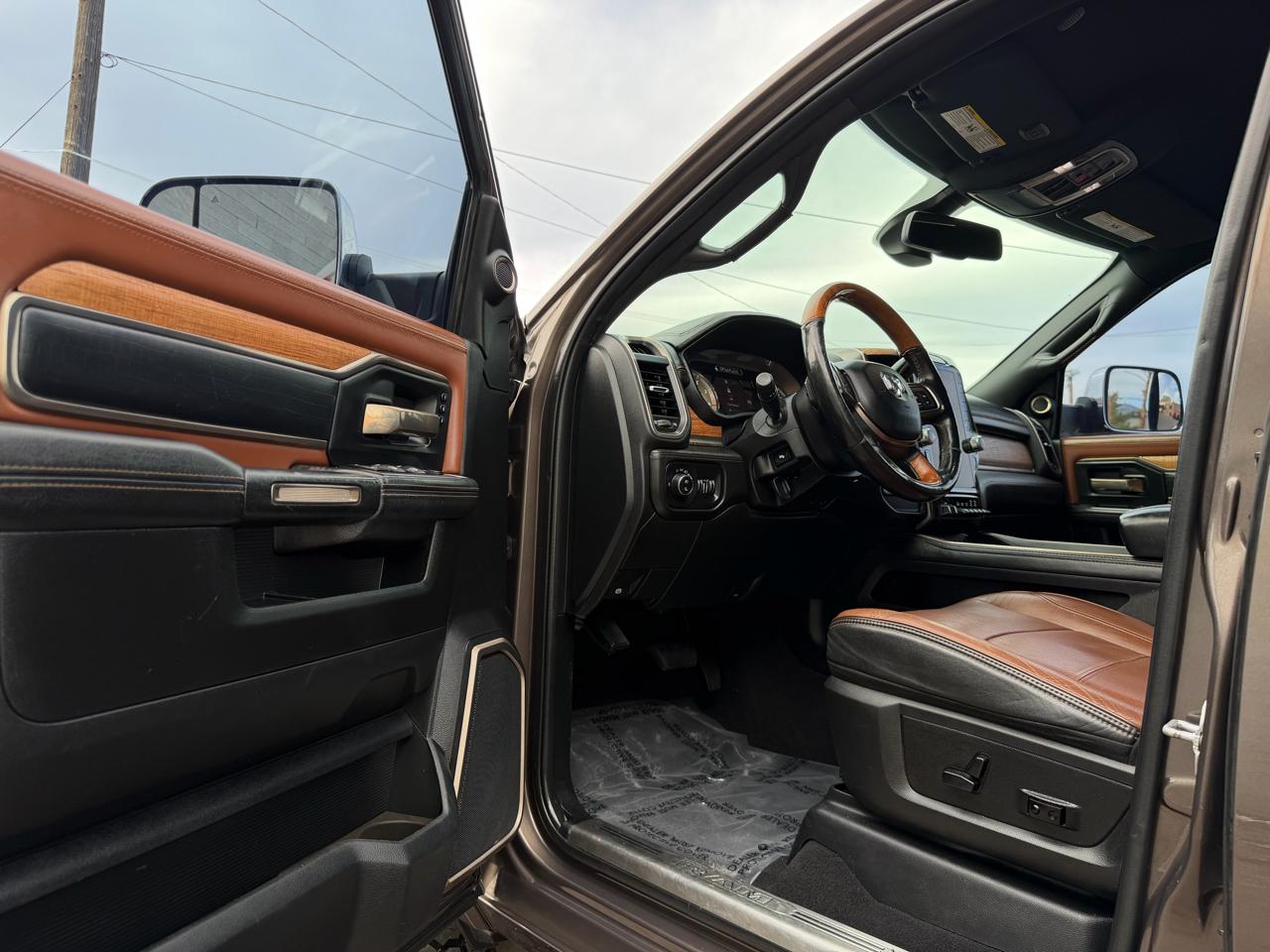 RAM 3500 Longhorn Crew Cab LWB 4WD DRW 2020