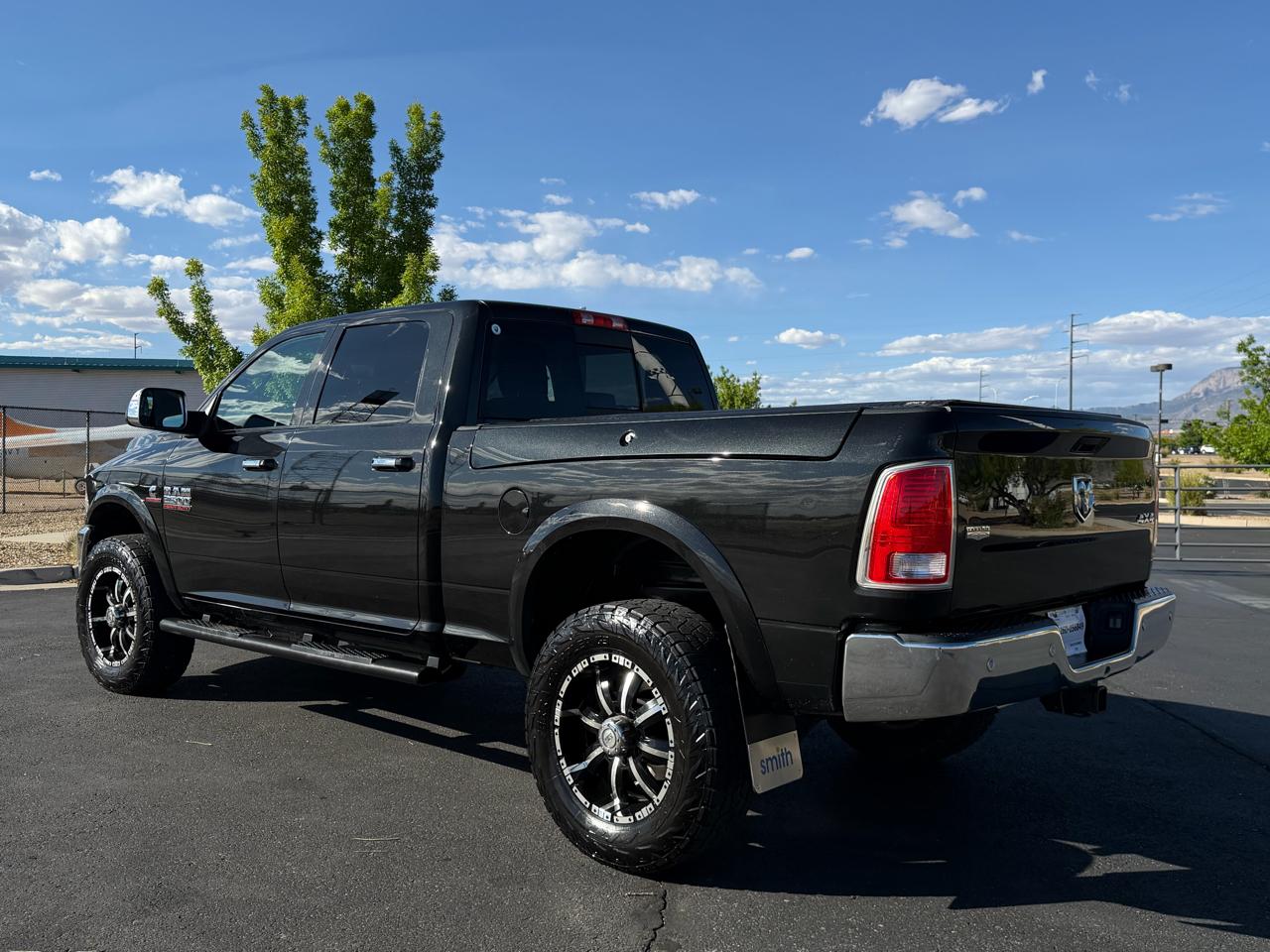 RAM 2500 Laramie Crew Cab SWB 4WD 2017