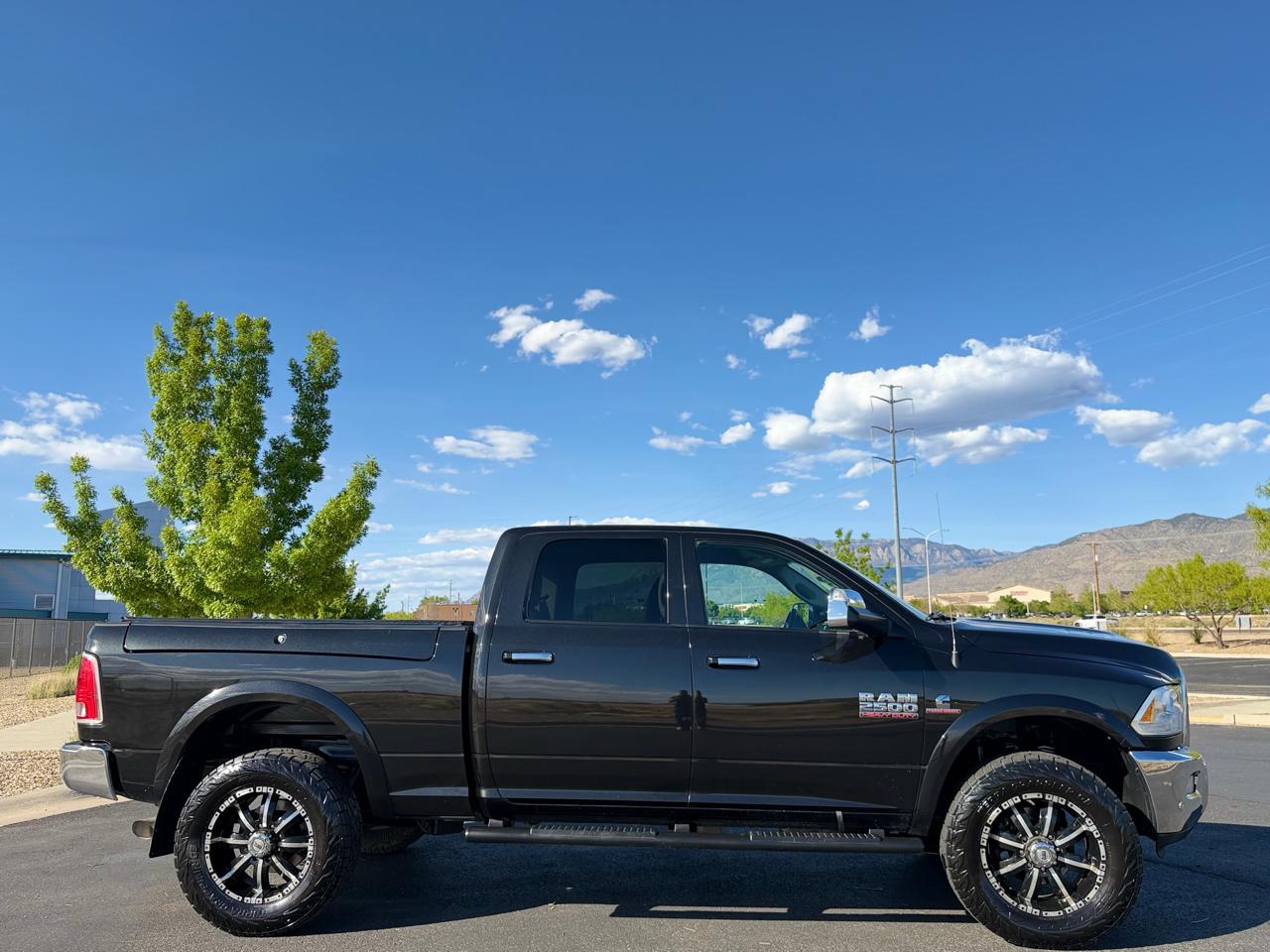 RAM 2500 Laramie Crew Cab SWB 4WD 2017