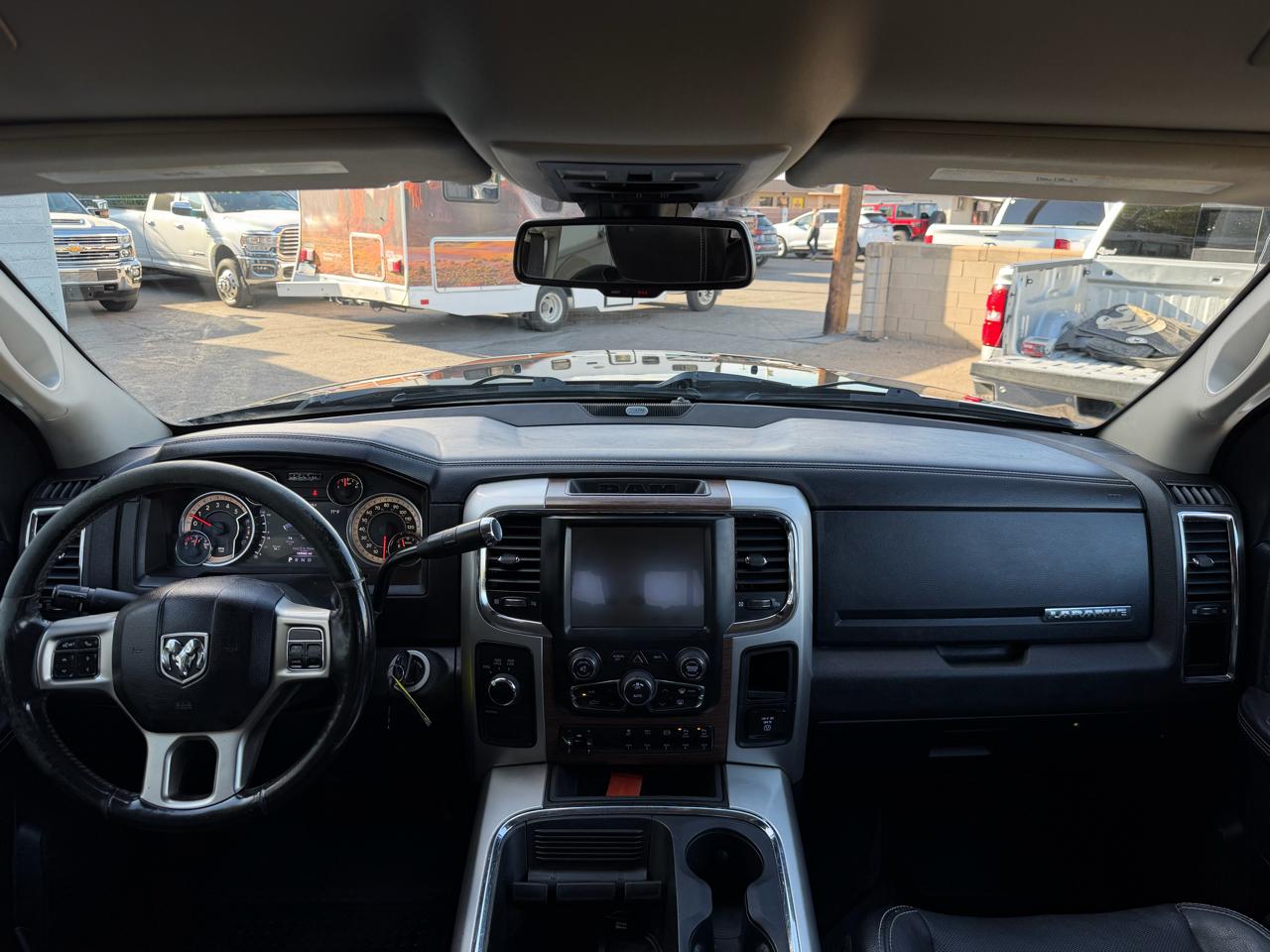 RAM 2500 Laramie Crew Cab SWB 4WD 2017