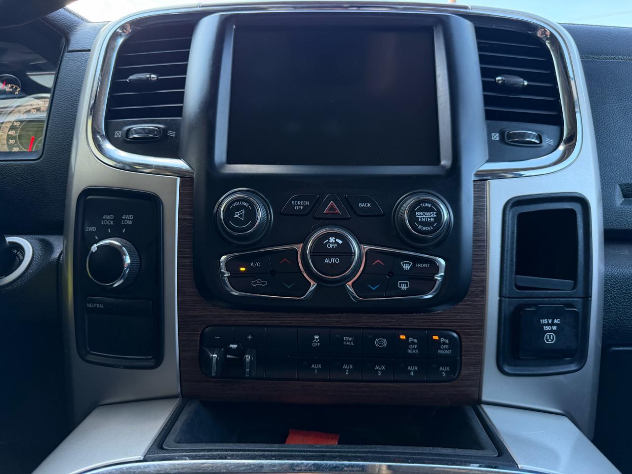 RAM 2500 Laramie Crew Cab SWB 4WD 2017