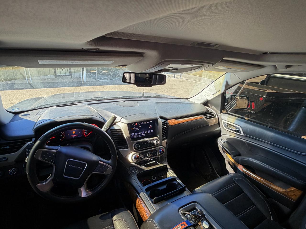 GMC Yukon XL Denali 4WD 2016