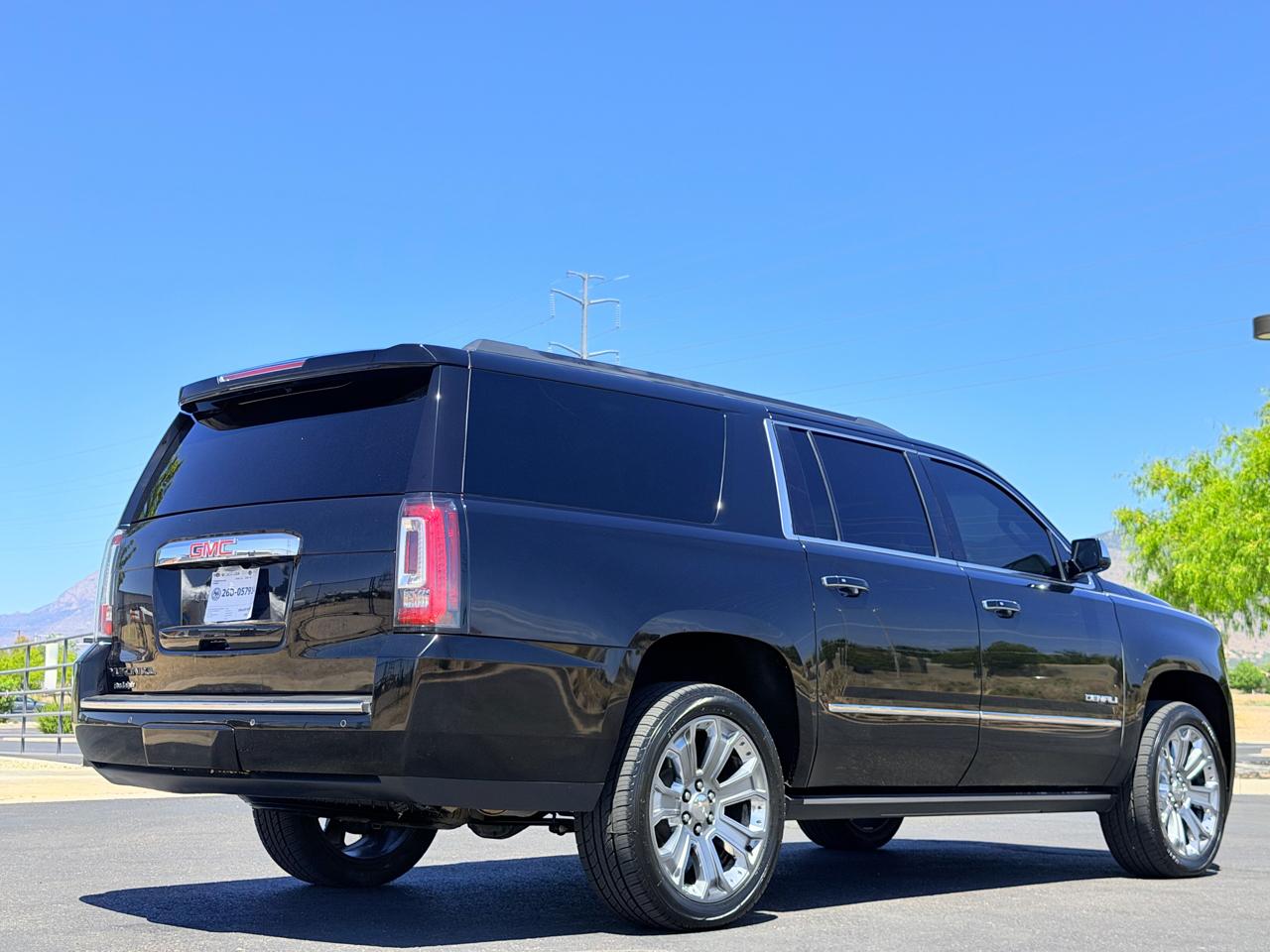 GMC Yukon XL Denali 4WD 2016