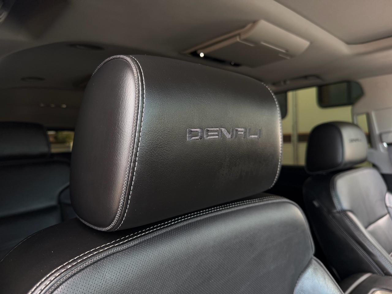 GMC Yukon XL Denali 4WD 2016