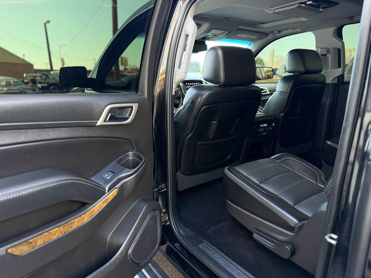 GMC Yukon XL Denali 4WD 2016