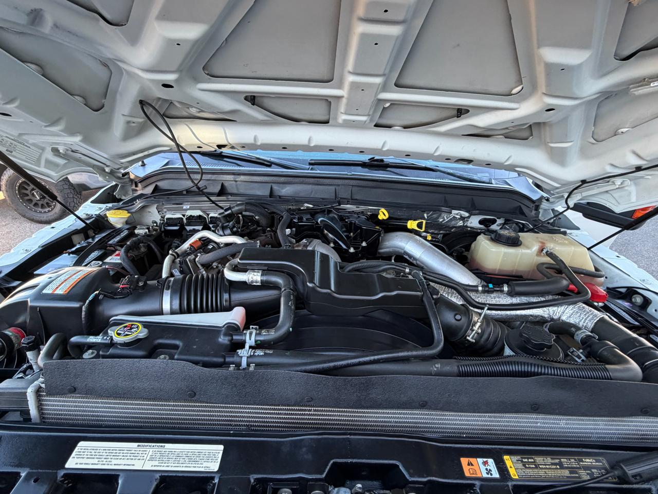 Ford F-350 SD Lariat Crew Cab 4WD 2015