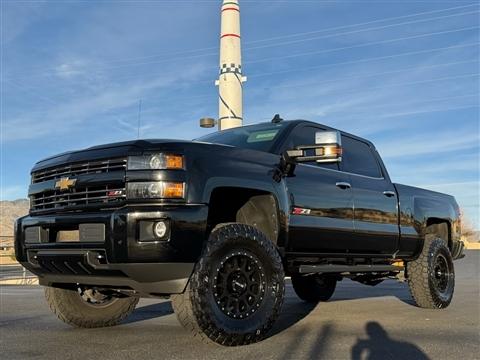 2016 Chevrolet Silverado 2500HD LTZ Crew Cab 4WD