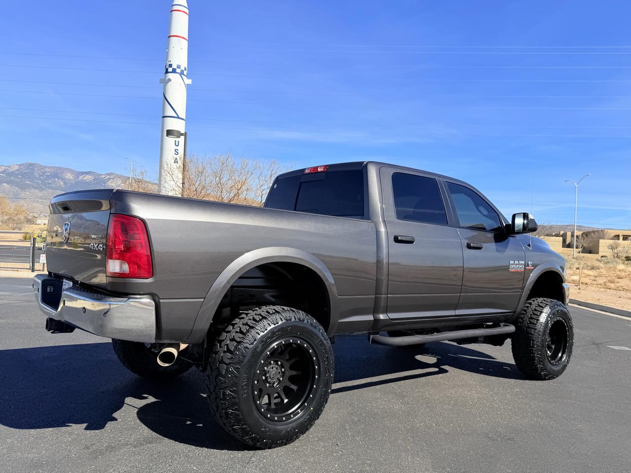 RAM 2500 Laramie Crew Cab SWB 4WD 2017