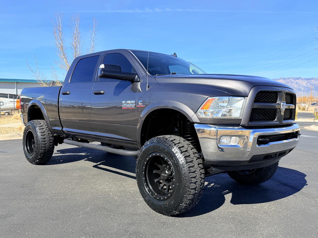 RAM 2500 Laramie Crew Cab SWB 4WD 2017