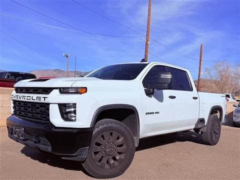 2022 Chevrolet Silverado 2500HD Custom Crew Cab Long Box 4WD